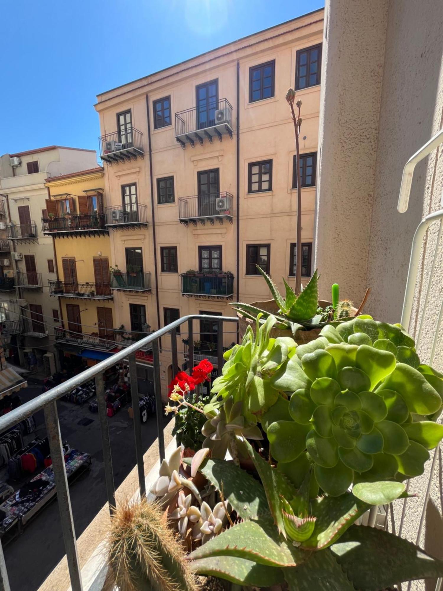 Hotel Donizetti 19 Palermo Exterior foto