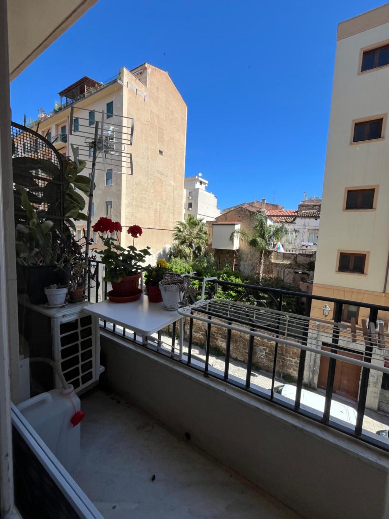 Hotel Donizetti 19 Palermo Exterior foto